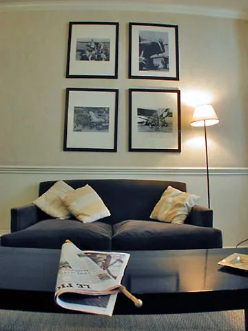 Lindbergh Hotel 3*
