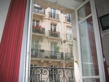Lindbergh 3* Paris