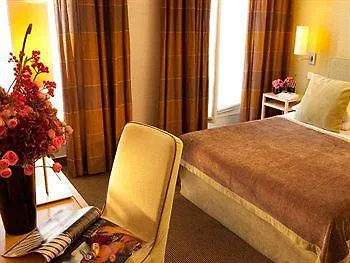 Lindbergh 3* Paris